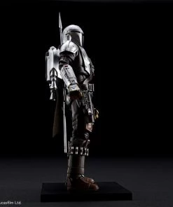 Bandai Star Wars - The Mandalorian Beskar Armor (Silver Coating Ver.) 1/12 Scale Model Kit New Arrivals