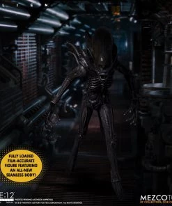 Mezco Toys ONE:12 Collective - Alien 29 Mezco Toys ONE:12 Collective - Alien