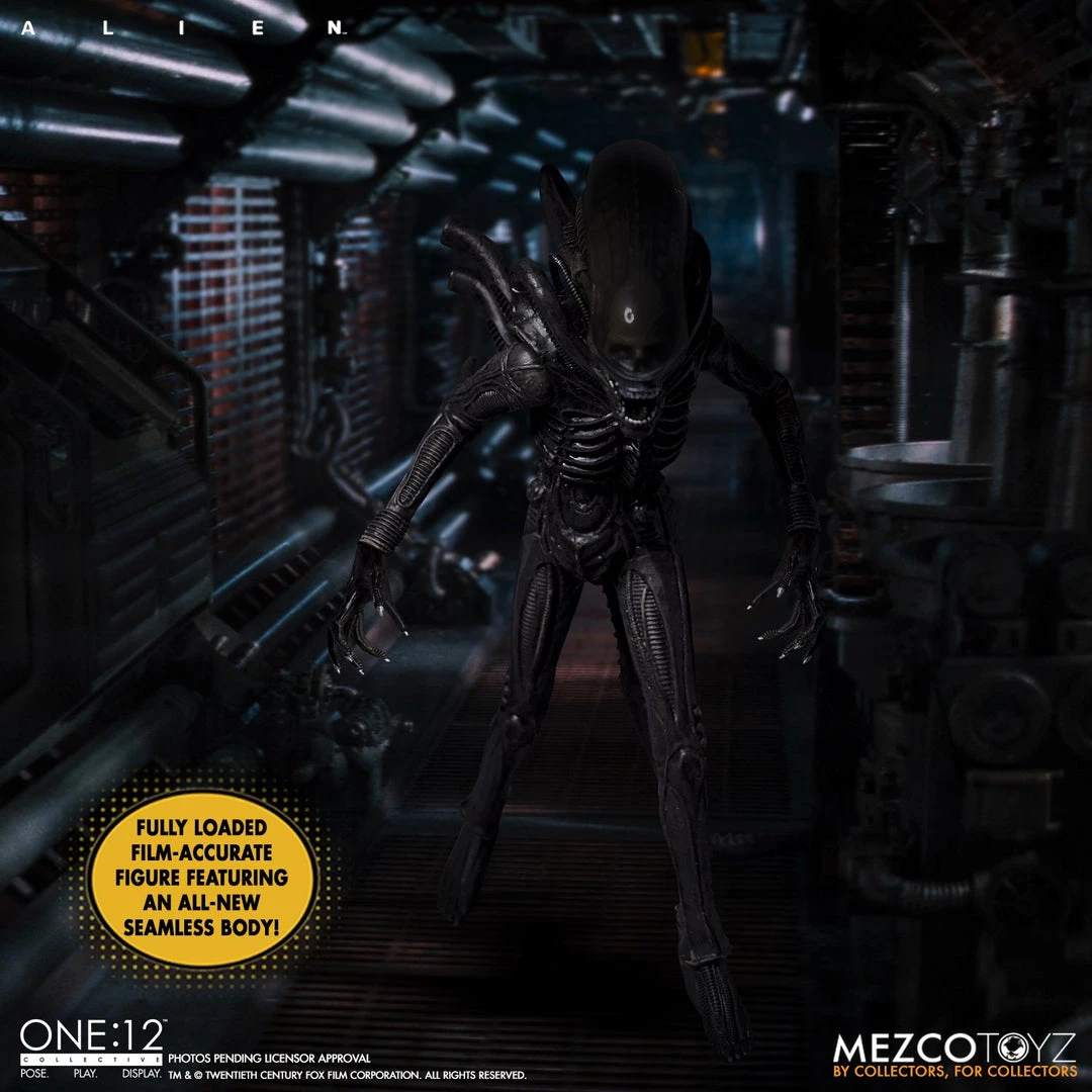 Mezco Toys ONE:12 Collective - Alien 12 Mezco Toys ONE:12 Collective - Alien