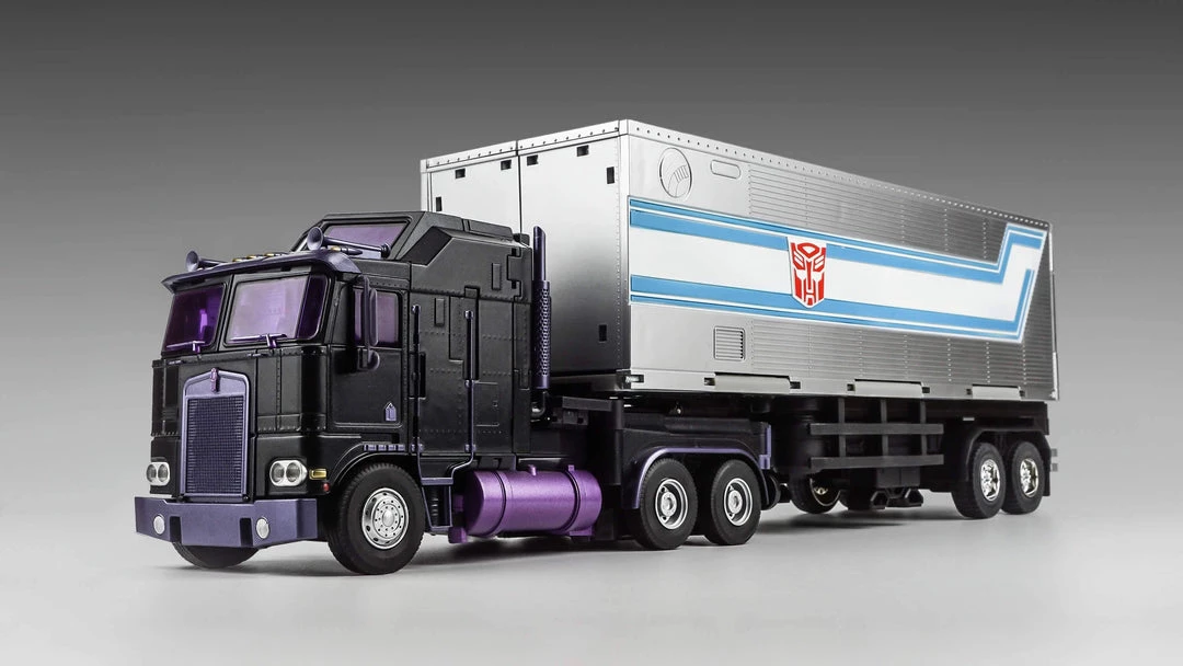 X-Transbots MX-12A Gravestone - (Berserkars Team Form Monolith) 8 X-Transbots MX-12A Gravestone - (Berserkars Team Form Monolith)