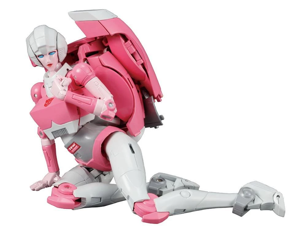 Takara Tomy Transformers Masterpiece MP-51 Arcee 13 Takara Tomy Transformers Masterpiece MP-51 Arcee