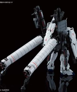 Bandai Gundam #30 RG 1/144 Full Armor Unicorn