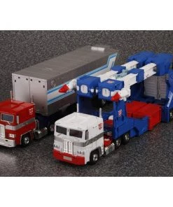 Takara Tomy Transformers Masterpiece MP-22 Autobot City Commander Ultra Magnus