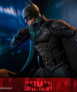 Pre-Orders Hot Toys Movie Masterpiece 1/6 Scale Figure - The Batman - Batman & Bat Signal
