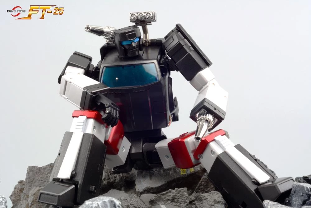 Fans Toys FT-25 Outrider 6 Fans Toys FT-25 Outrider