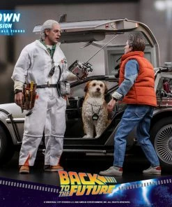 Hot Toys - 1/6 Scale Figure - Back To The Future - Doc Brown (Deluxe Version) Pre-Orders 25 Hot Toys - 1/6 Scale Figure - Back To The Future - Doc Brown (Deluxe Version) Pre-Orders