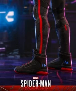 Pre-Orders Hot Toys Video Game Masterpiece 1/6 Scale Figure - Miles Morales 2020 Suit (Marvel’s Spider-Man: Miles Morales) 41 Pre-Orders Hot Toys Video Game Masterpiece 1/6 Scale Figure - Miles Morales 2020 Suit (Marvel’s Spider-Man: Miles Morales)