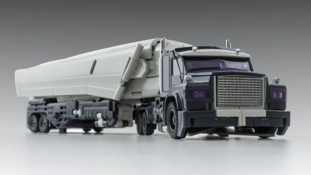 KFC - E.A.V.I. Metal Phase - 11-A+ Stratotanker (Metallic Ver.) Transformers 12 KFC - E.A.V.I. Metal Phase - 11-A+ Stratotanker (Metallic Ver.) Transformers