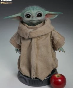 Sideshow Collectibles Life-Sized Figure - Star Wars - The Mandalorian - The Child