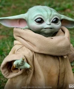 Hot Toys - The Mandalorian - The Child Life Size Figure Star Wars