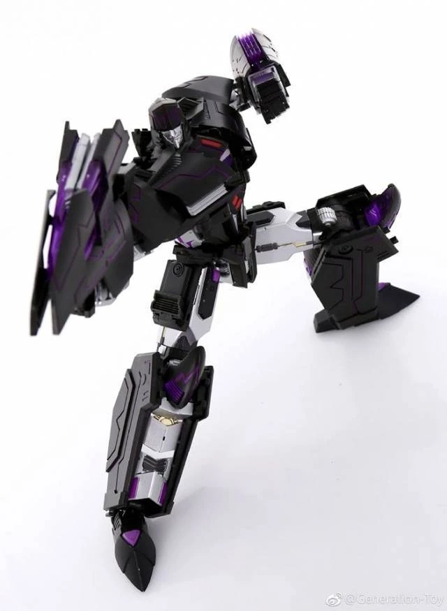 Generation Toy GT-02 IDW Tyrant 6 Generation Toy GT-02 IDW Tyrant