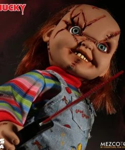 Mezco Toys Mezco Designer Series Mega Scale - Bride Of Chucky: Talking Scarred Chucky